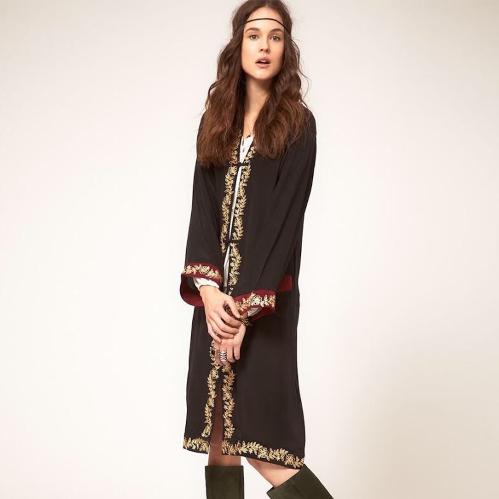 Winter Kate Silk Sleeping Lotus Kimono Harlow XS
